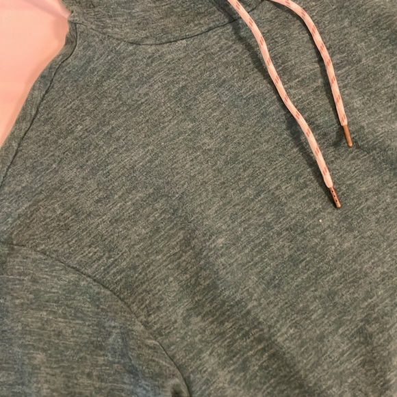 Avalanche Hoody - Picture 4 of 16